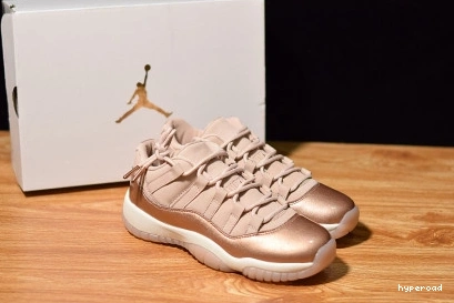 Hyperoad RETRO ROSE - LOW (W) GOLD 11 JORDAN 0826